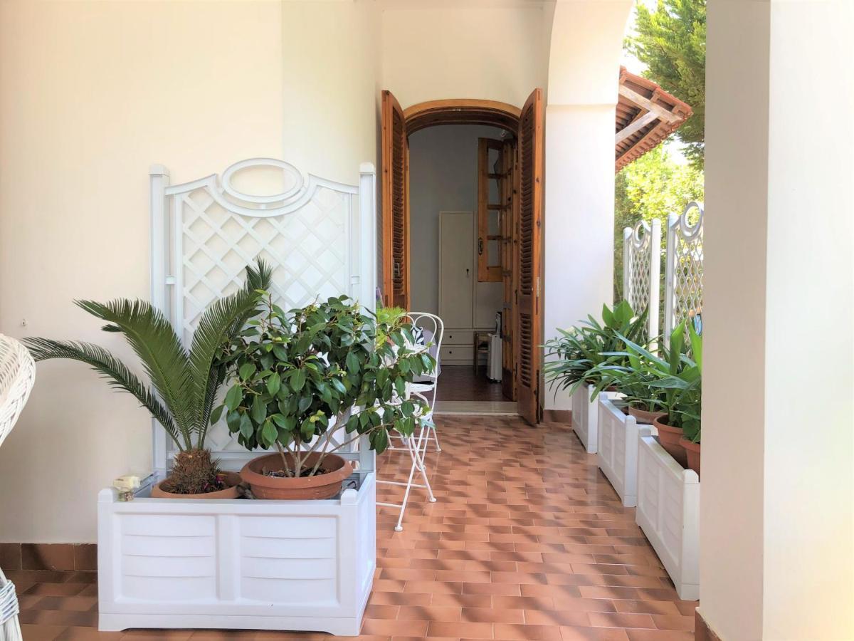 B&B Il Villino Torre Dell'Orso Eksteriør bilde