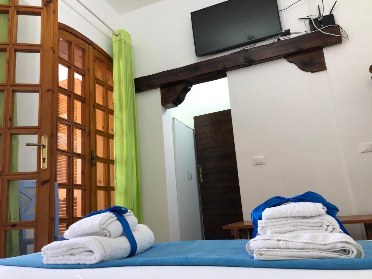 B&B Il Villino Torre Dell'Orso Eksteriør bilde